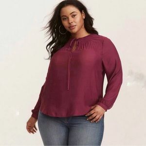 Torrid Barry Tie Neck Crepe Blouse Size 1X
